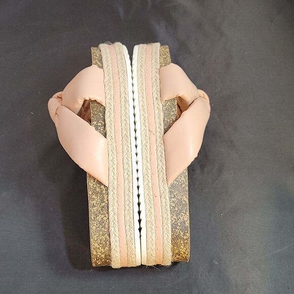 BRAND NEW QUPID CANCUN WOMEN'S PLASFORM SLIDE WEDGE SANDALS - Picture 15 of 16